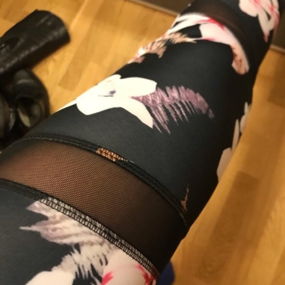 FLORAL PRINT LEGGINGS - Picture 7 of 8